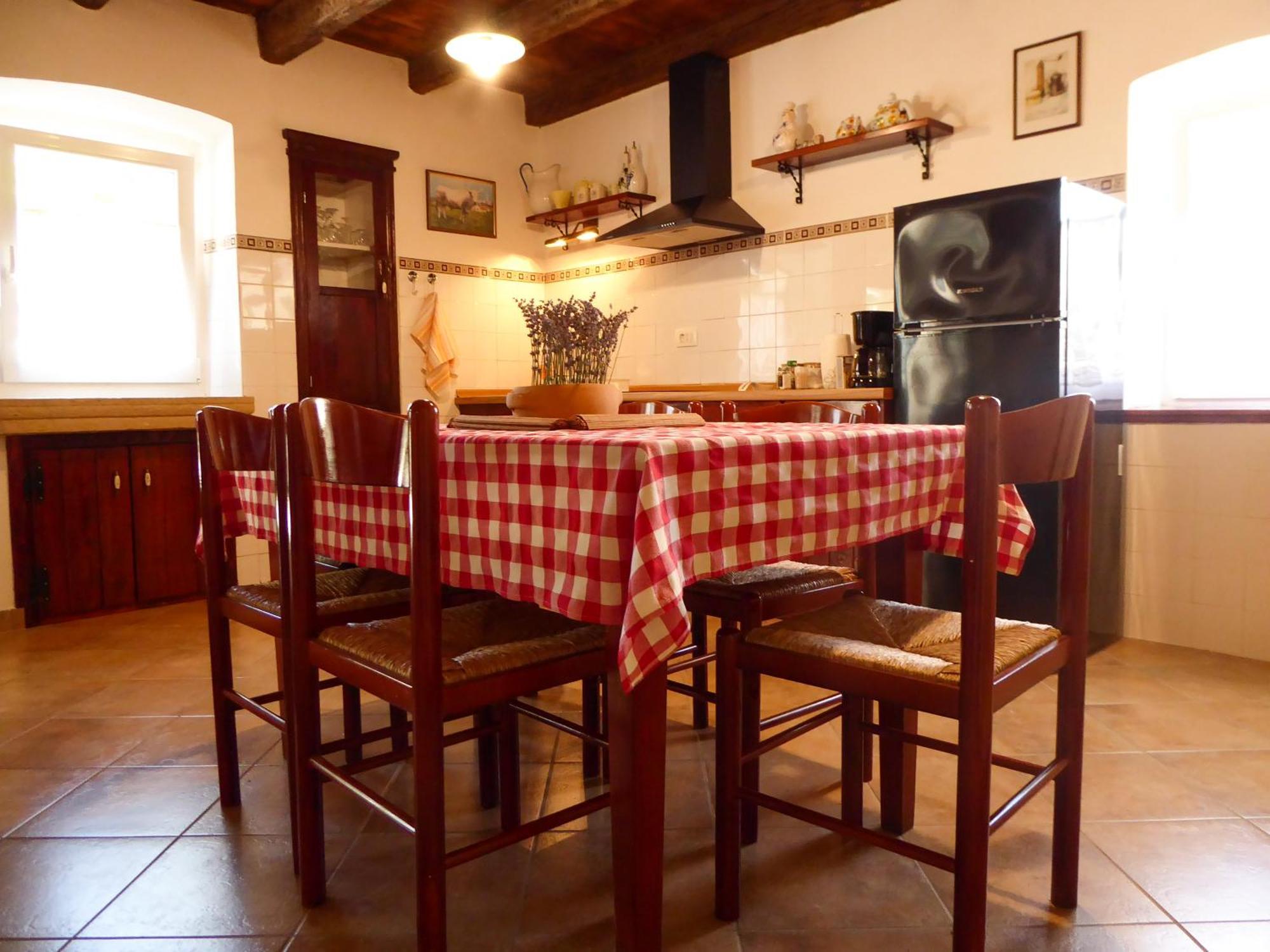 הוילה Kaštelir Casa Istriana Nona Pina מראה חיצוני תמונה
